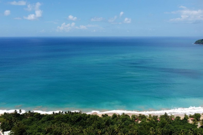 Villa Jaune 2 chambres avec piscine privée KAZ COCO VERTE ENV 1.jpg